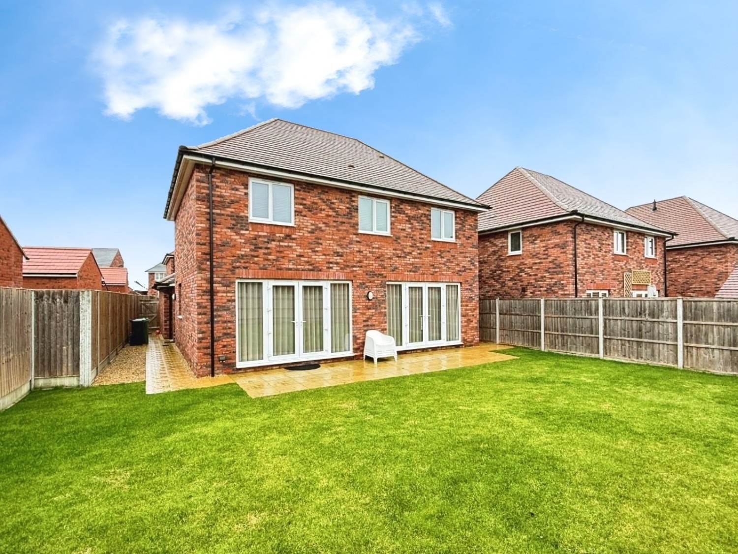 Samuel Reynolds Close, Stonehouse