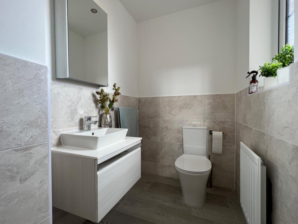 Samuel Reynolds Close, Stonehouse