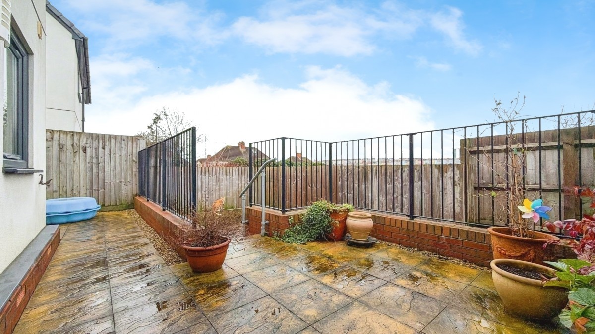 Mason Close, Bedminster, BS3 5EX