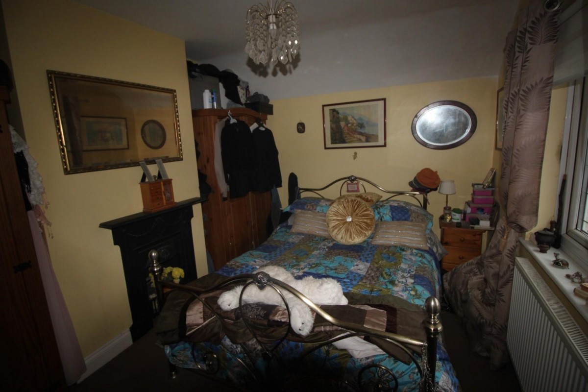 Denzil Avenue, Netley Abbey, Southampton, SO31 5BA