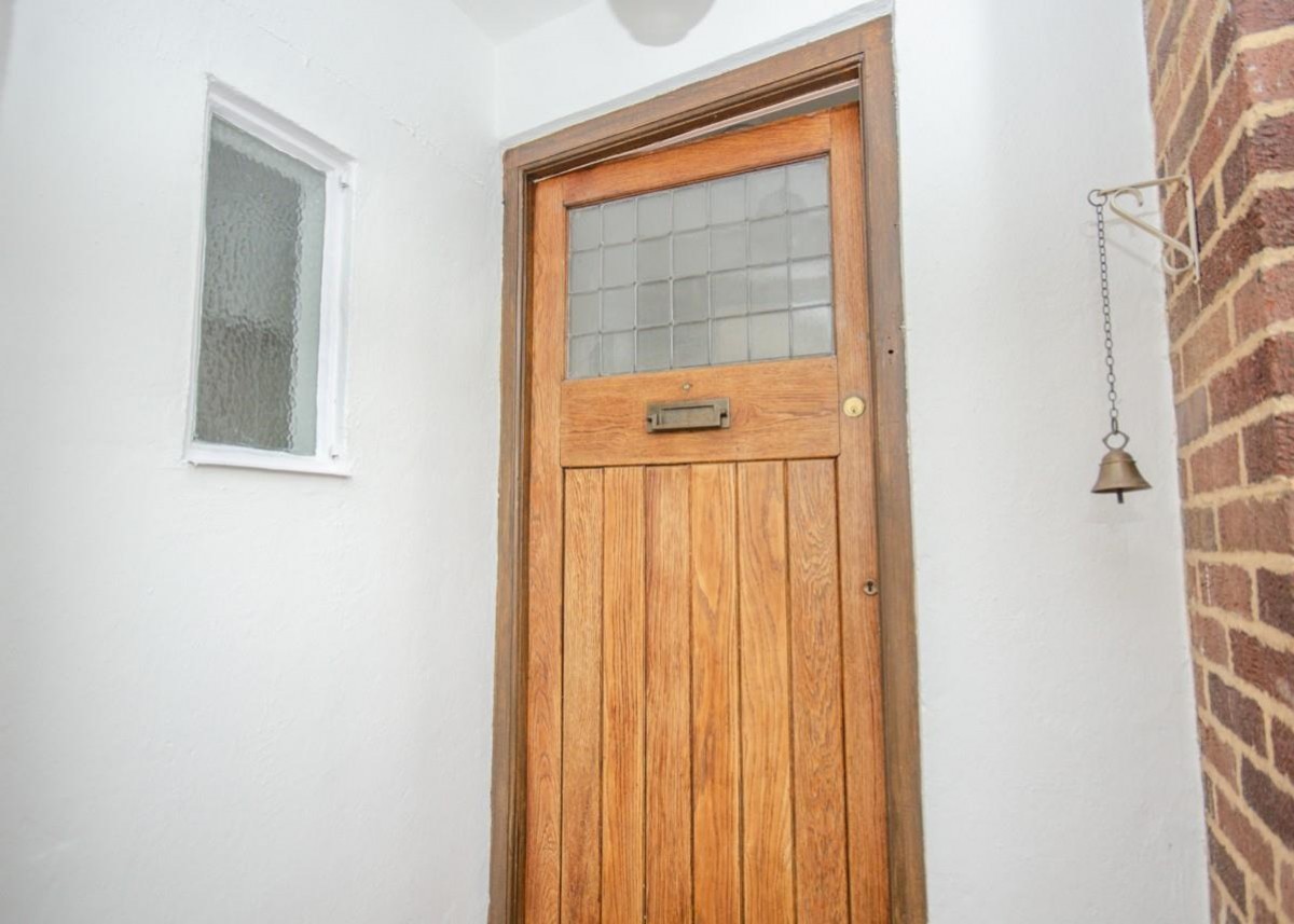 Malmains Drive, Frenchay, Bristol, BS16 1PQ