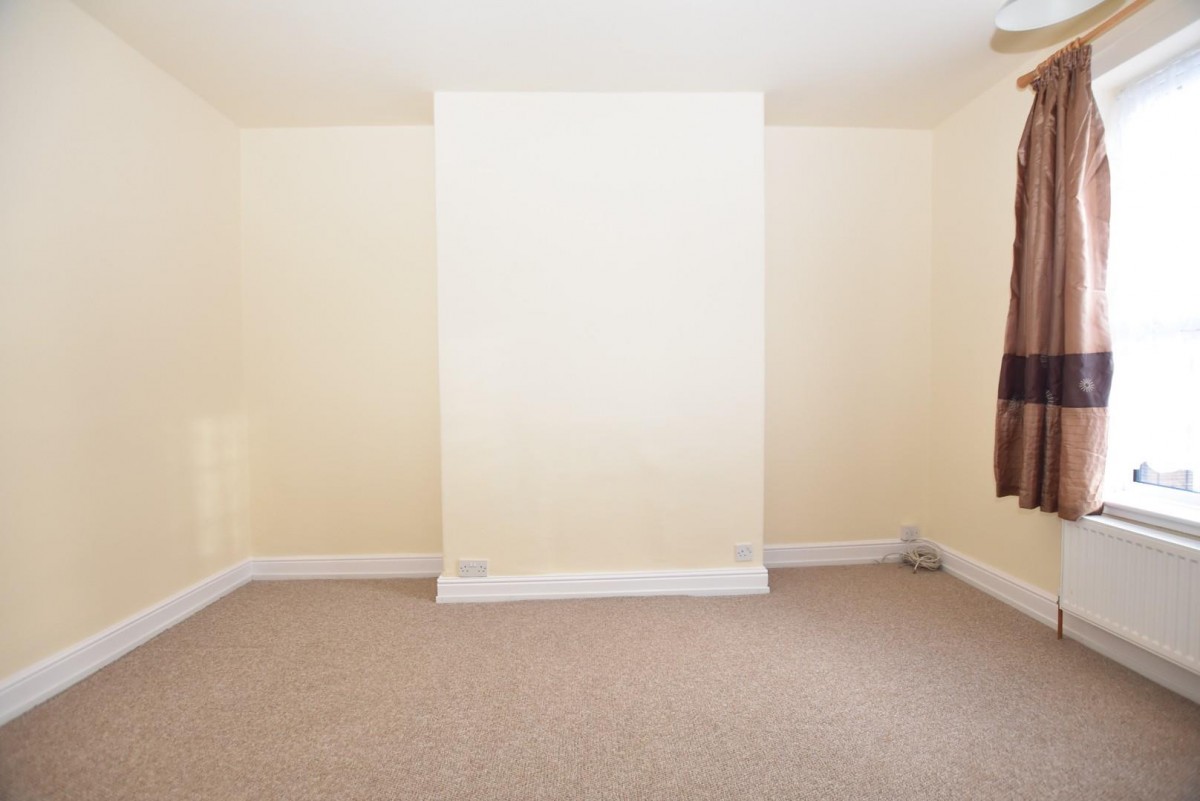 Hawthorne Street, Chesterfield, S40 2EG