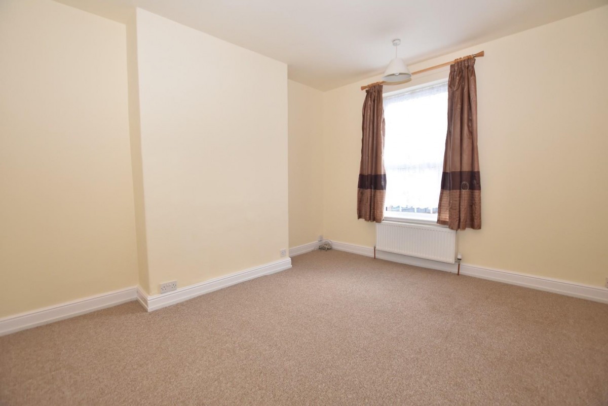 Hawthorne Street, Chesterfield, S40 2EG