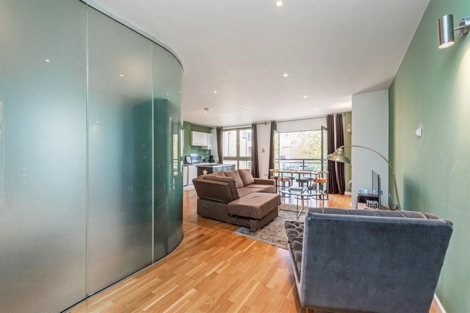 Hoxton Square, Shoreditch, N1