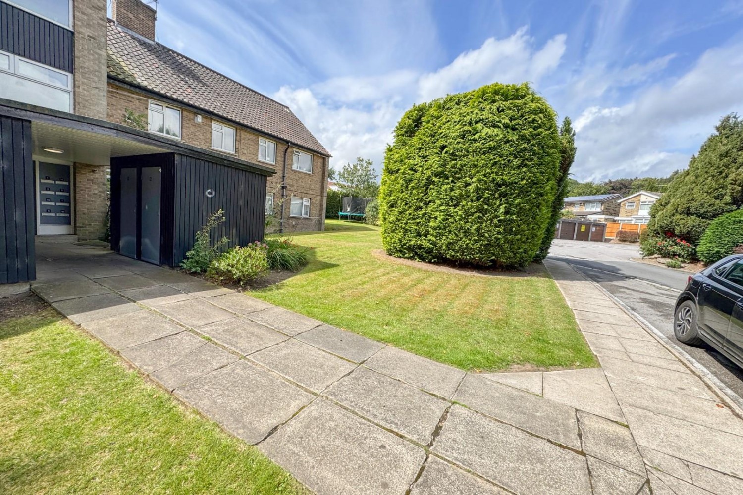 Oakwood Court, Oakwood, Leeds