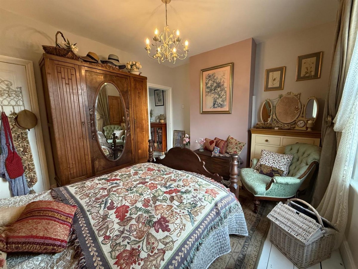 Brook Street, Old Quarter, Stourbridge, DY8 3UX