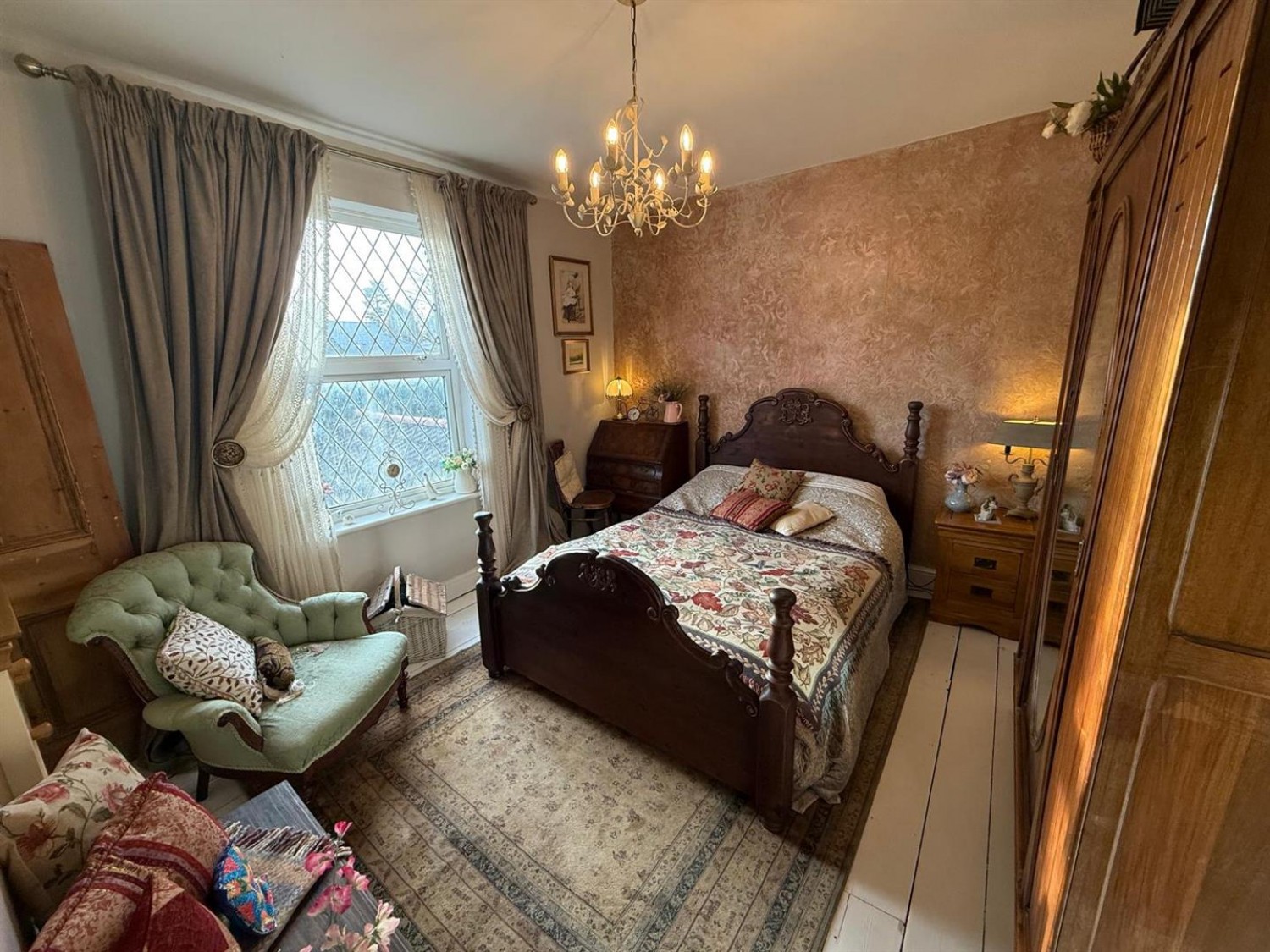 Brook Street, Old Quarter, Stourbridge, DY8 3UX