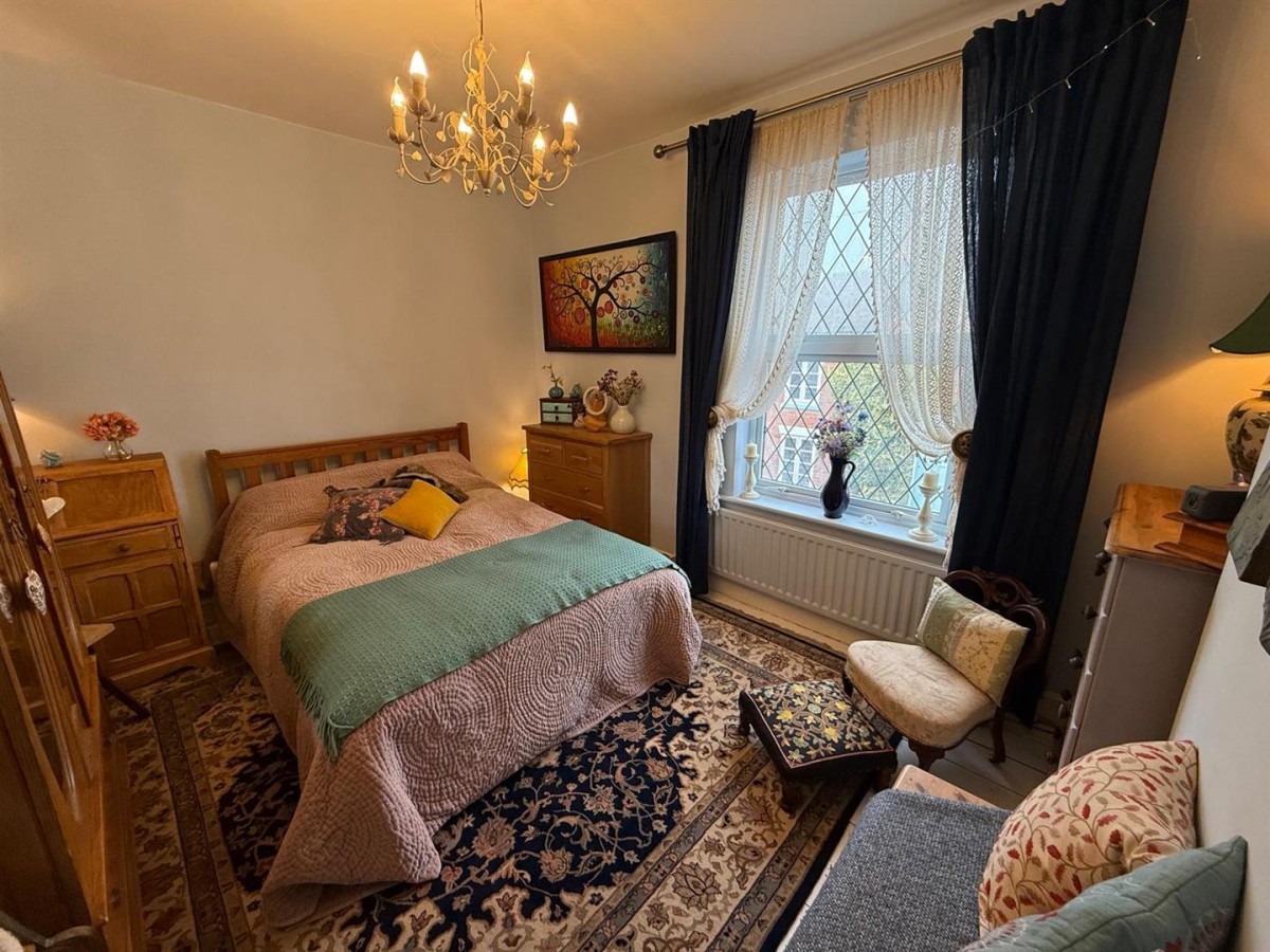 Brook Street, Old Quarter, Stourbridge, DY8 3UX