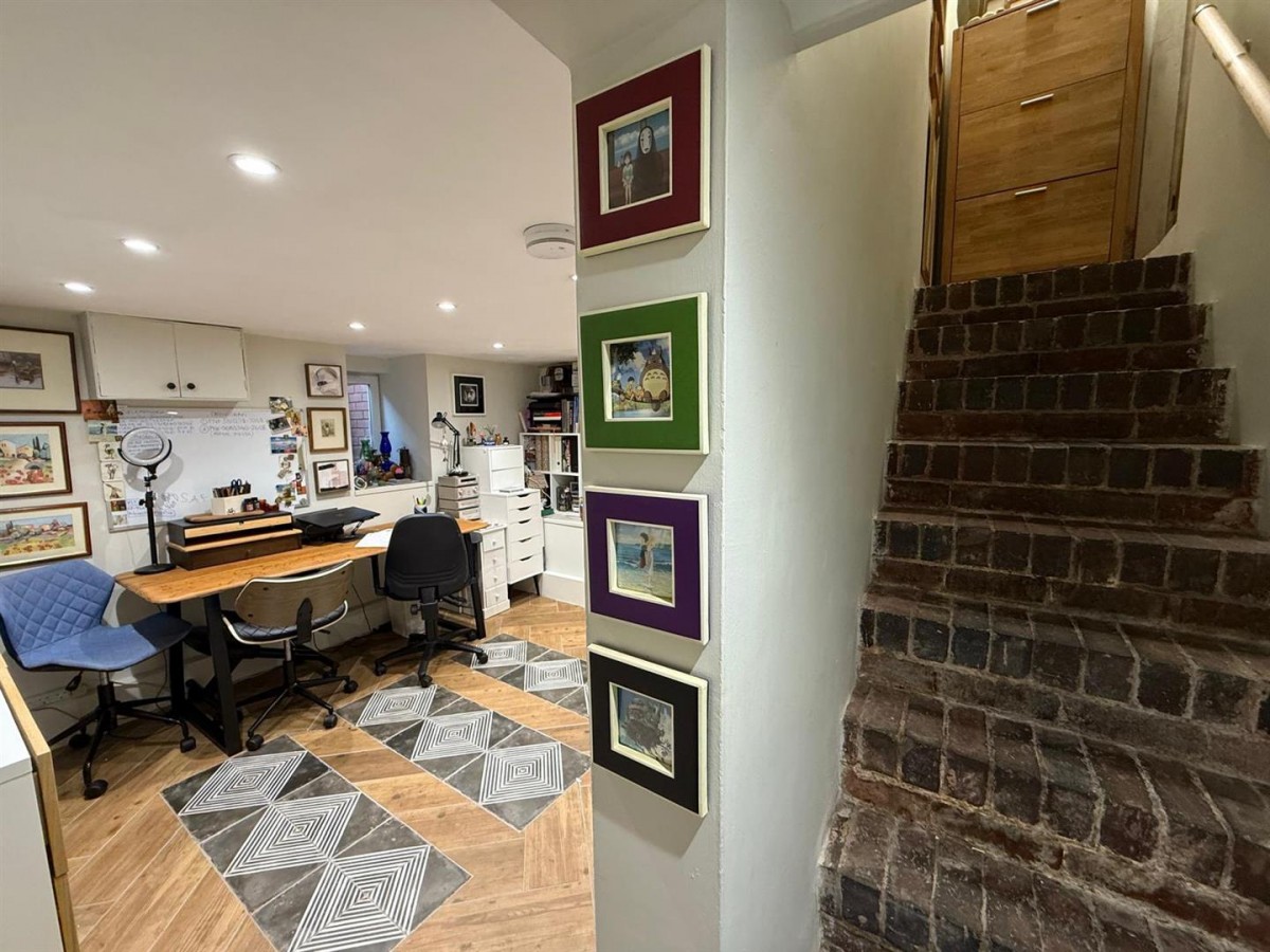 Brook Street, Old Quarter, Stourbridge, DY8 3UX