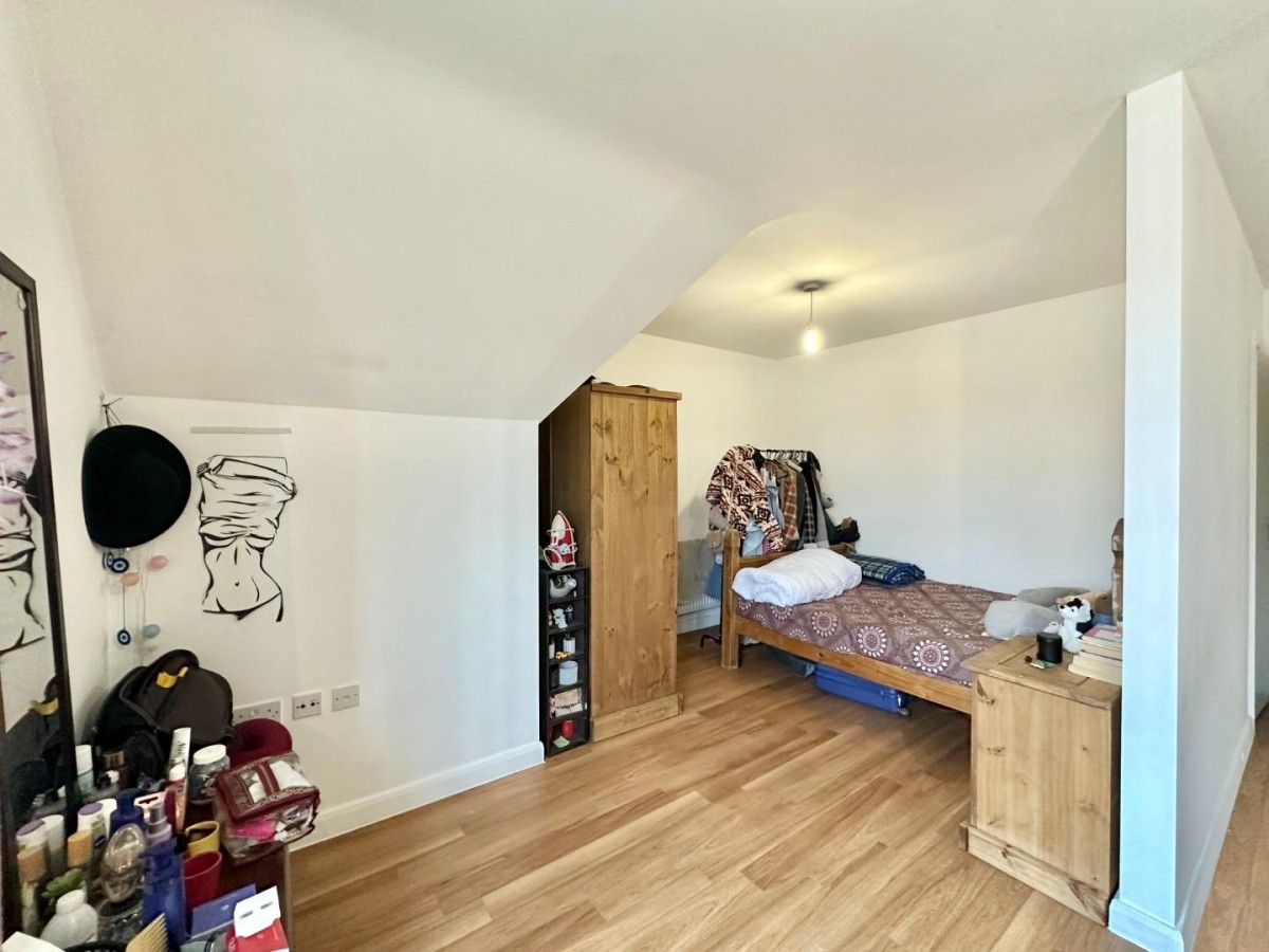 Featherstone Court, Southall