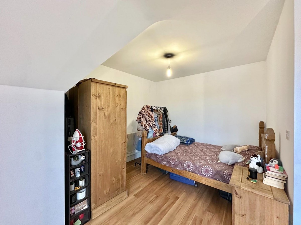 Featherstone Court, Southall