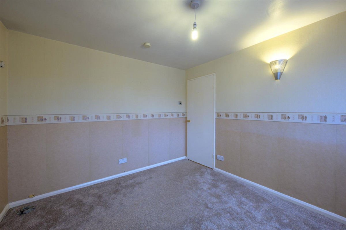 Burrows Road, Kingswinford, DY6 8LU