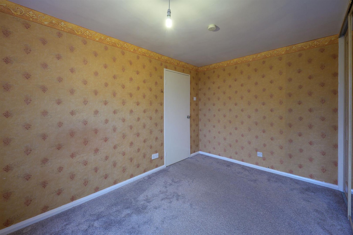 Burrows Road, Kingswinford, DY6 8LU