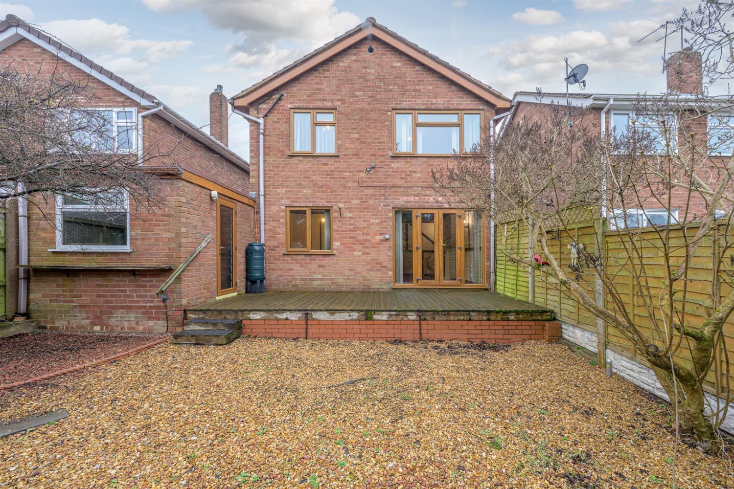 Burrows Road, Kingswinford, DY6 8LU
