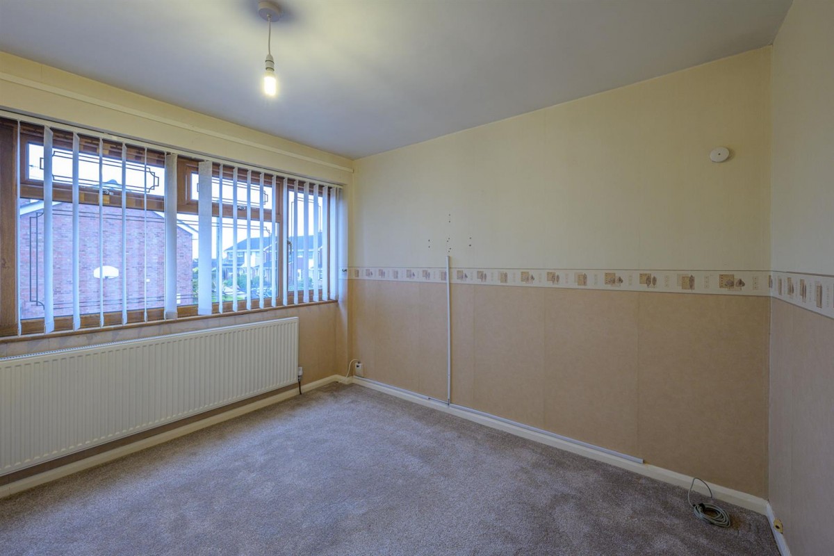 Burrows Road, Kingswinford, DY6 8LU