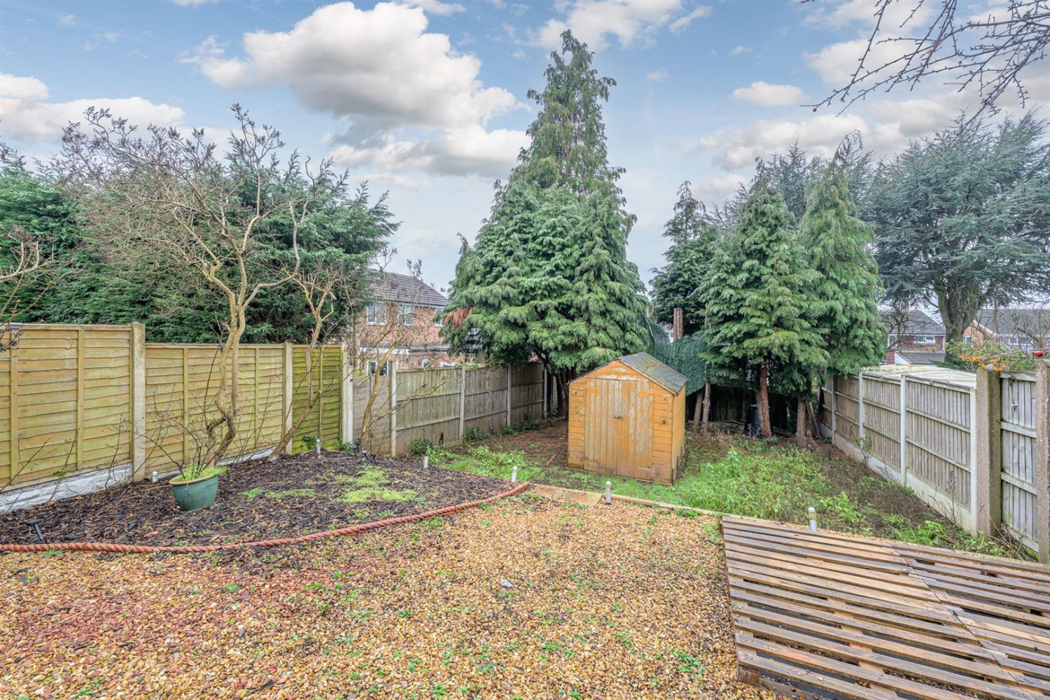 Burrows Road, Kingswinford, DY6 8LU