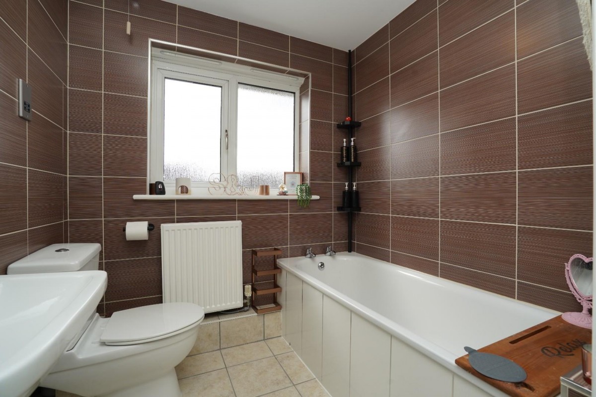 Dunniwood Drive, Castleford