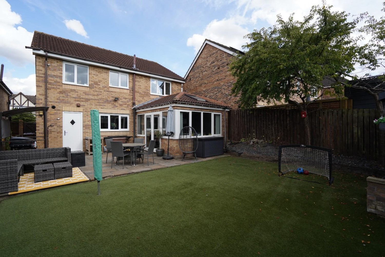 Dunniwood Drive, Castleford