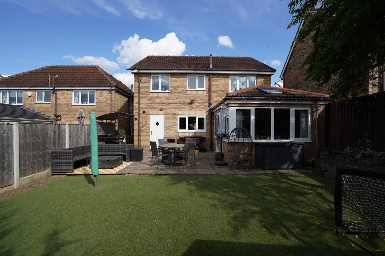 Dunniwood Drive, Castleford