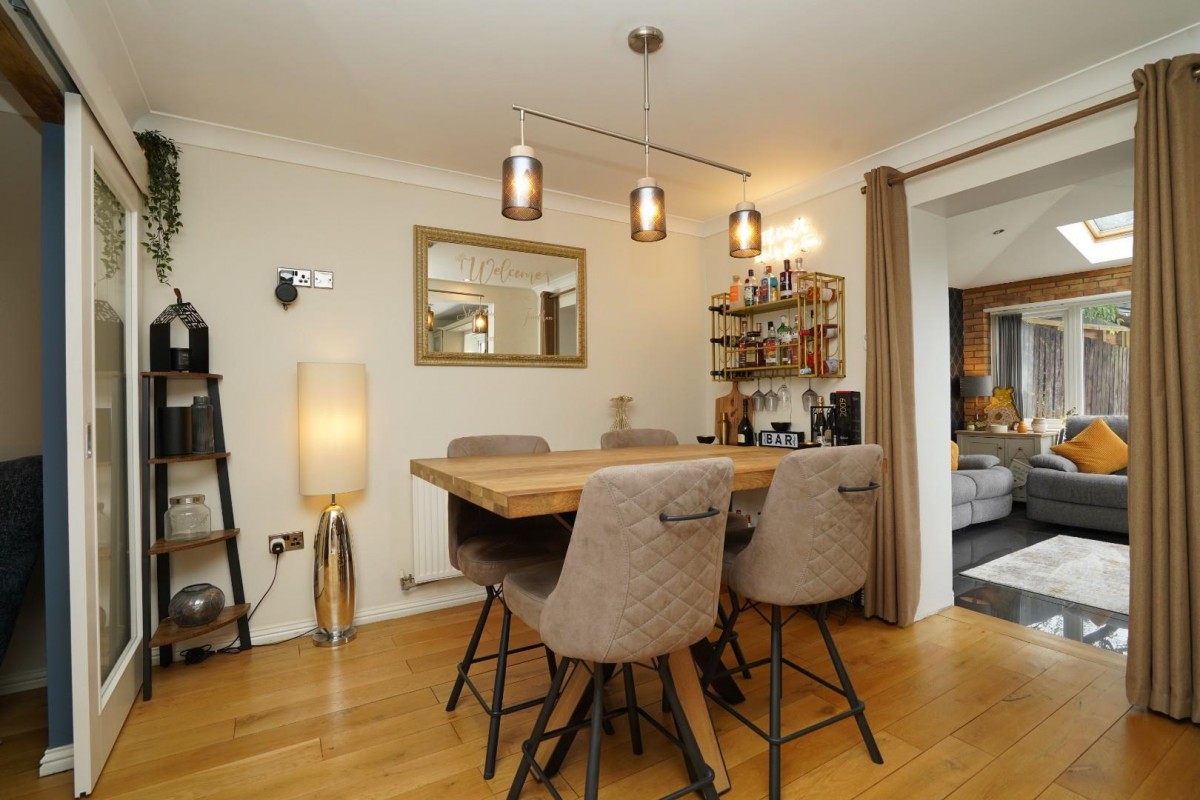 Dunniwood Drive, Castleford