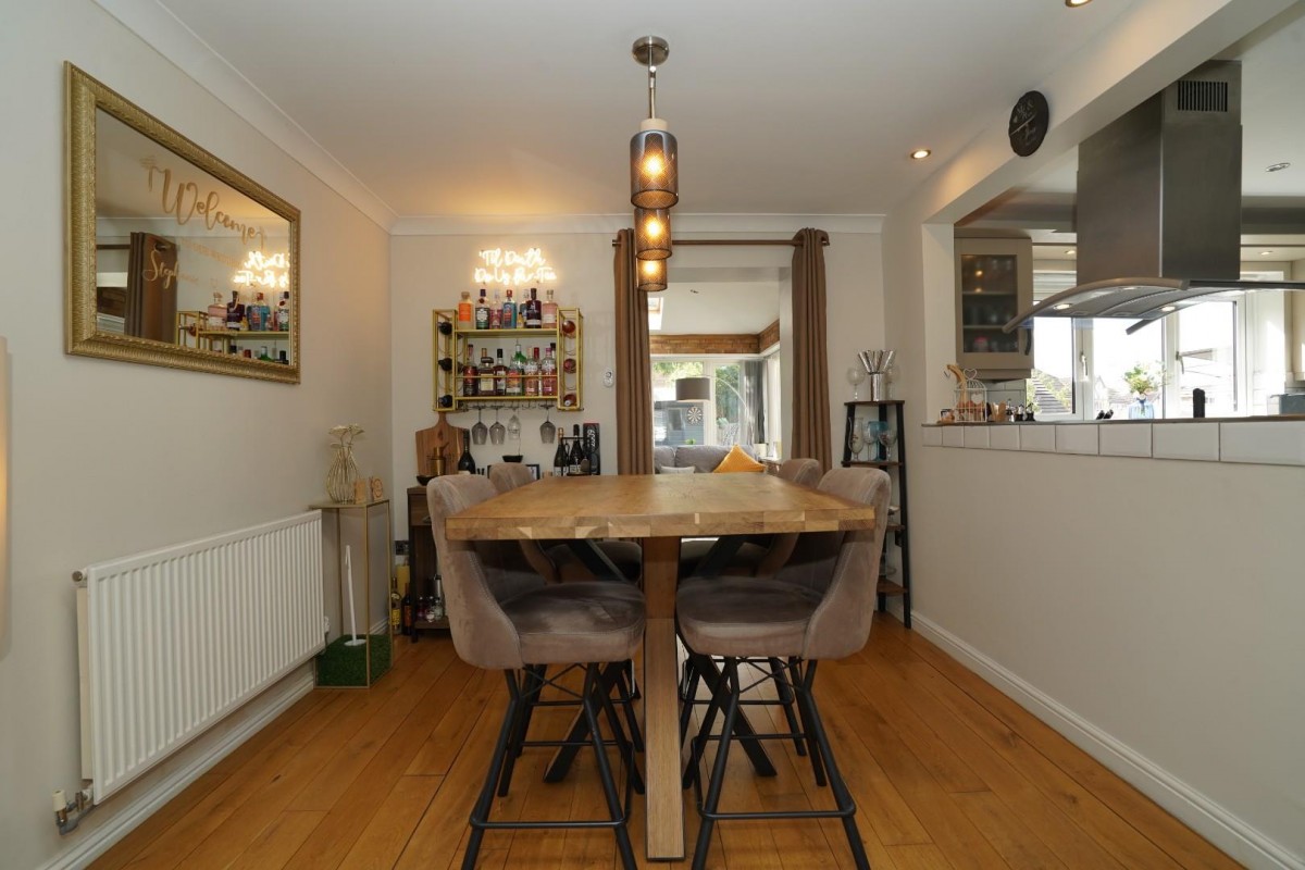 Dunniwood Drive, Castleford