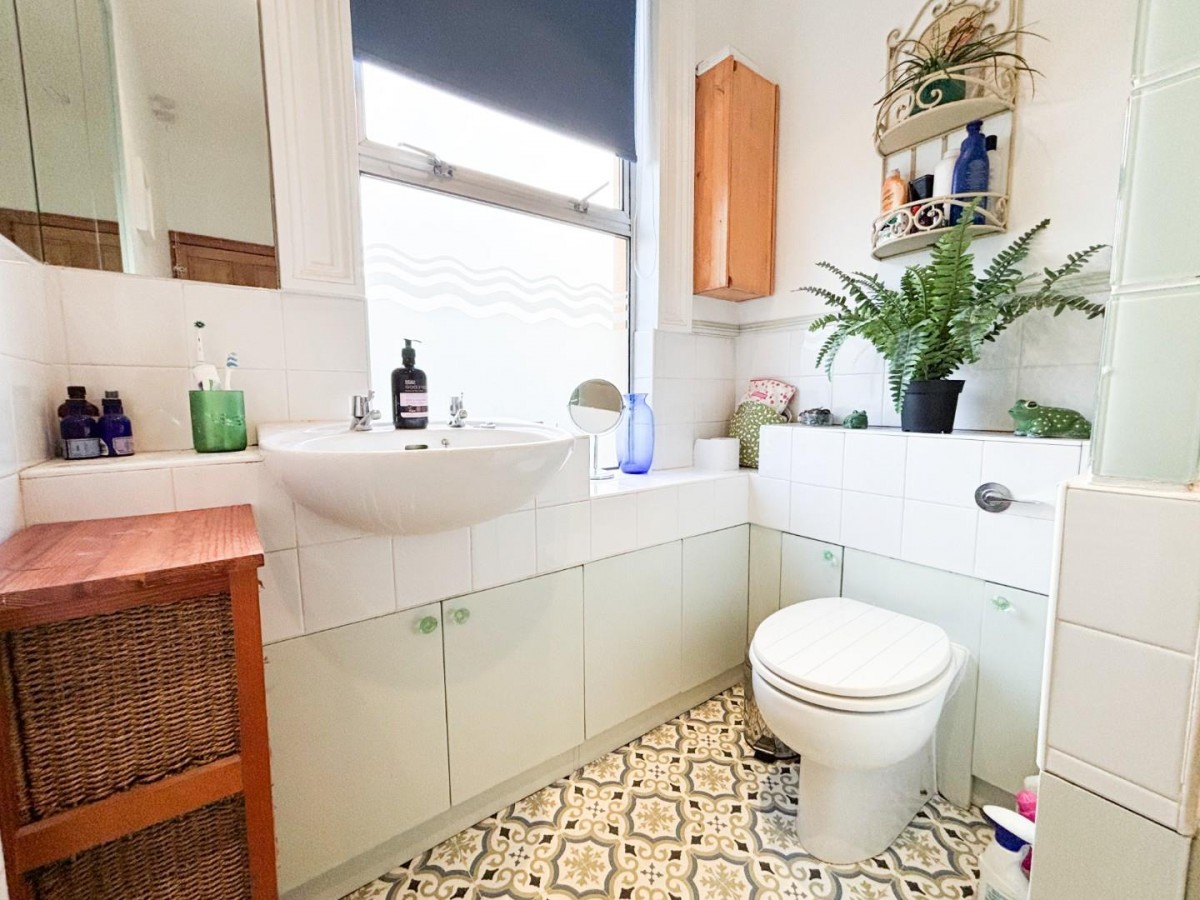 Somerset Road, Bristol, BS4 2HX