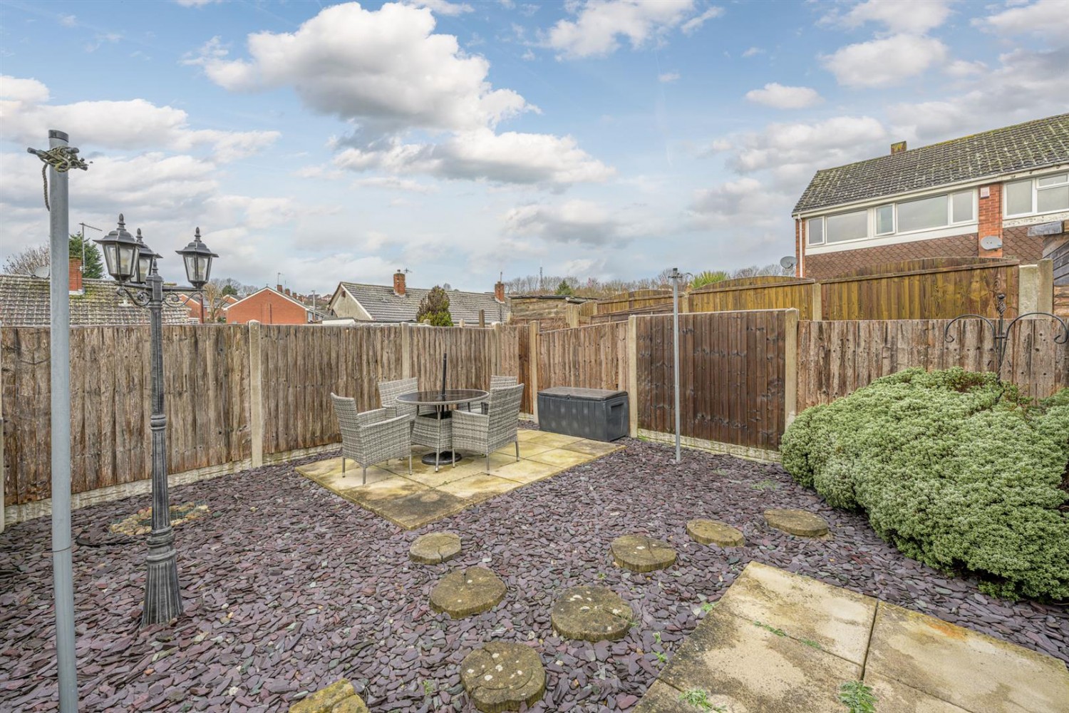 Winding Mill South, Brierley Hill, DY5 2LW