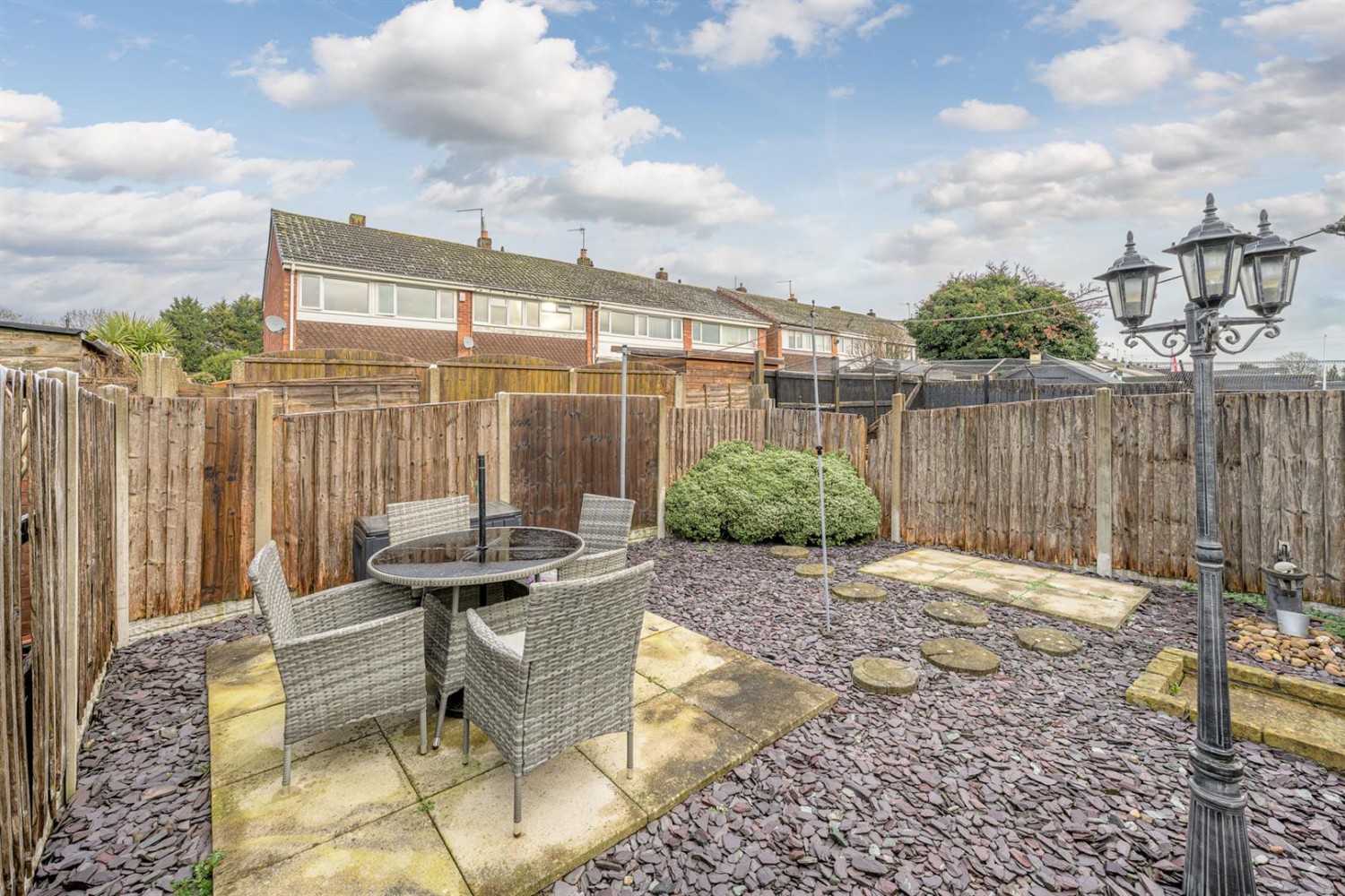 Winding Mill South, Brierley Hill, DY5 2LW