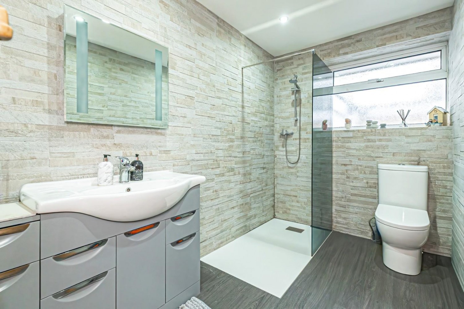 Bossington Lane, Leighton Buzzard