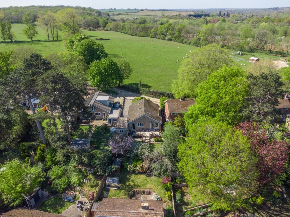 Bossington Lane, Leighton Buzzard