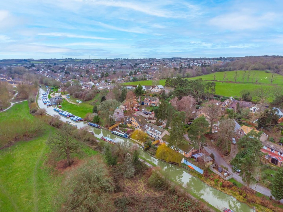Bossington Lane, Leighton Buzzard