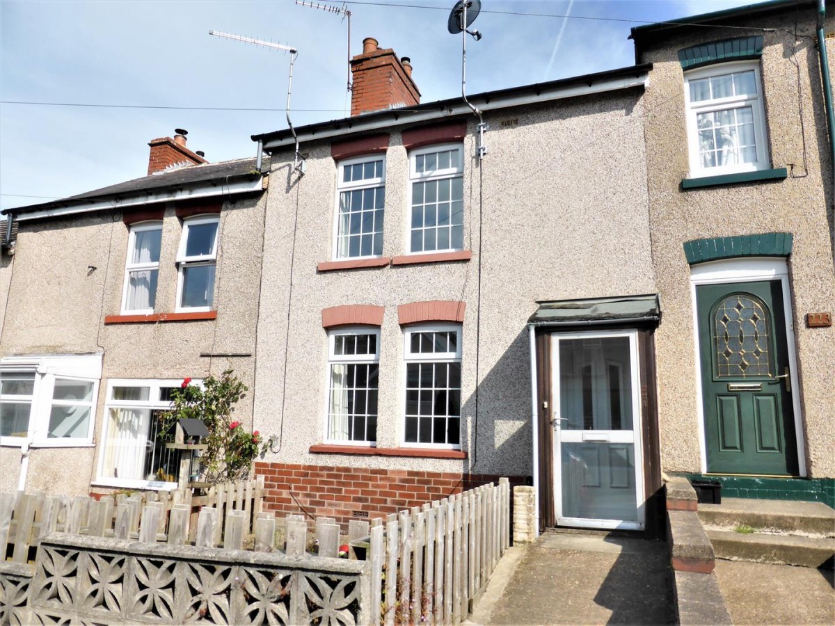 Woolley Road, Stocksbridge, Sheffield, S36 1GF