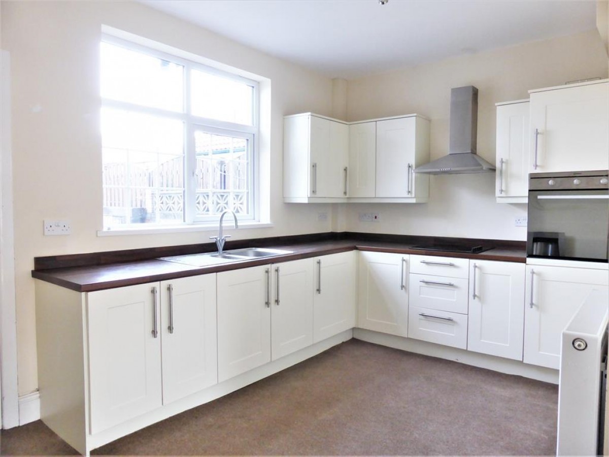 Woolley Road, Stocksbridge, Sheffield, S36 1GF