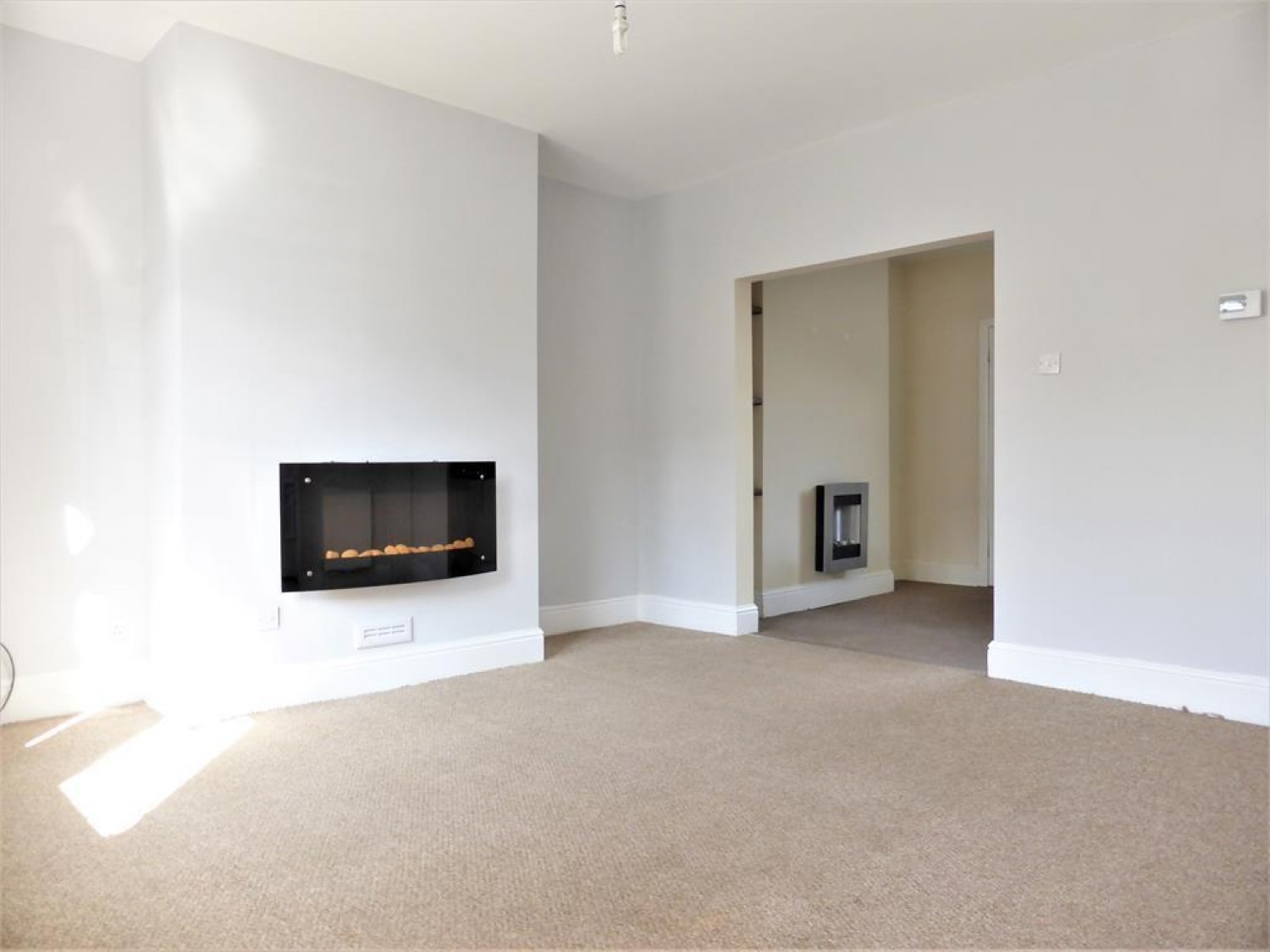 Woolley Road, Stocksbridge, Sheffield, S36 1GF