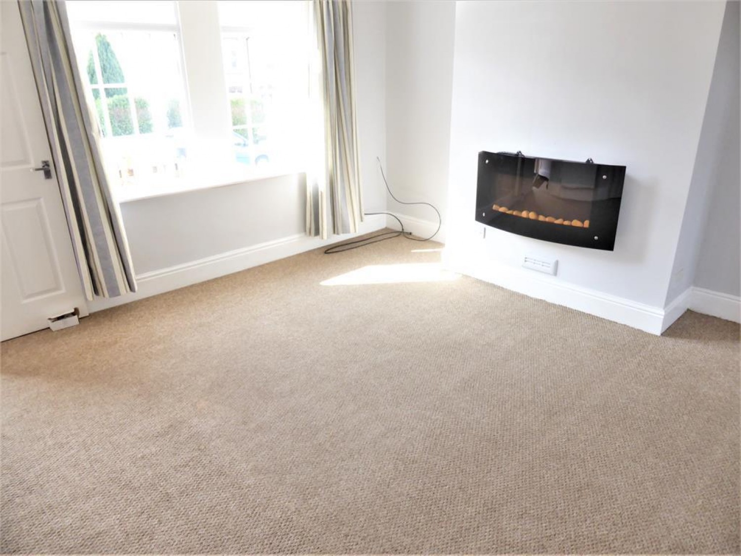 Woolley Road, Stocksbridge, Sheffield, S36 1GF