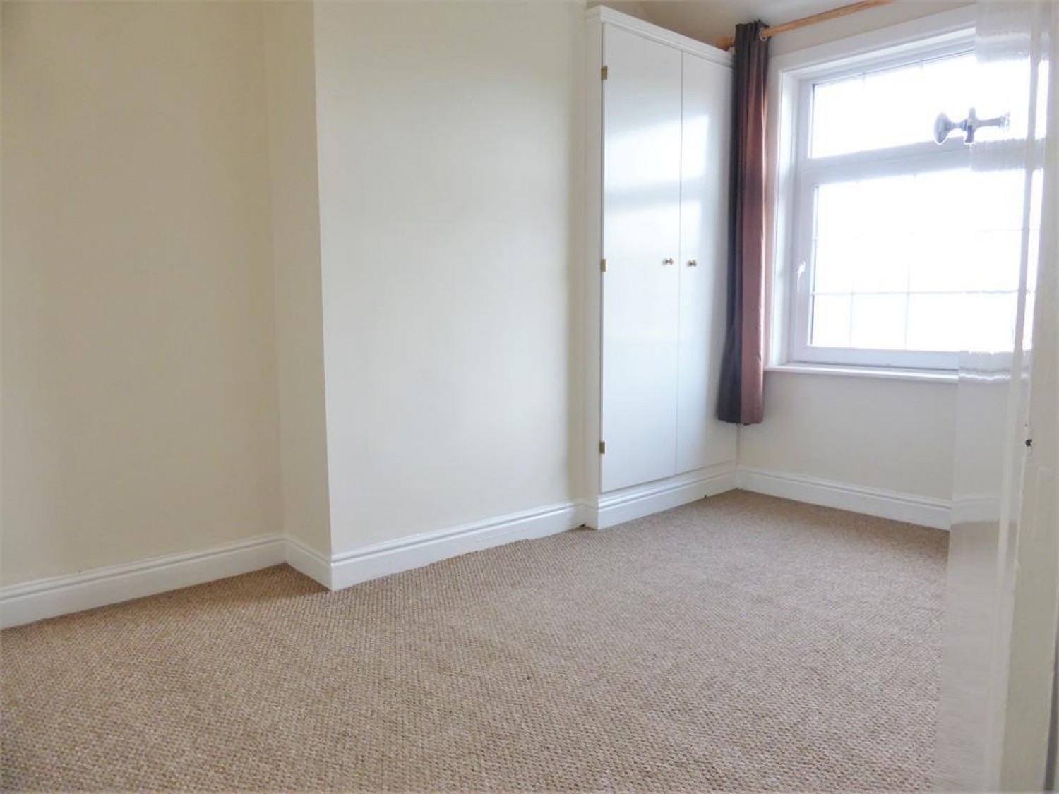 Woolley Road, Stocksbridge, Sheffield, S36 1GF