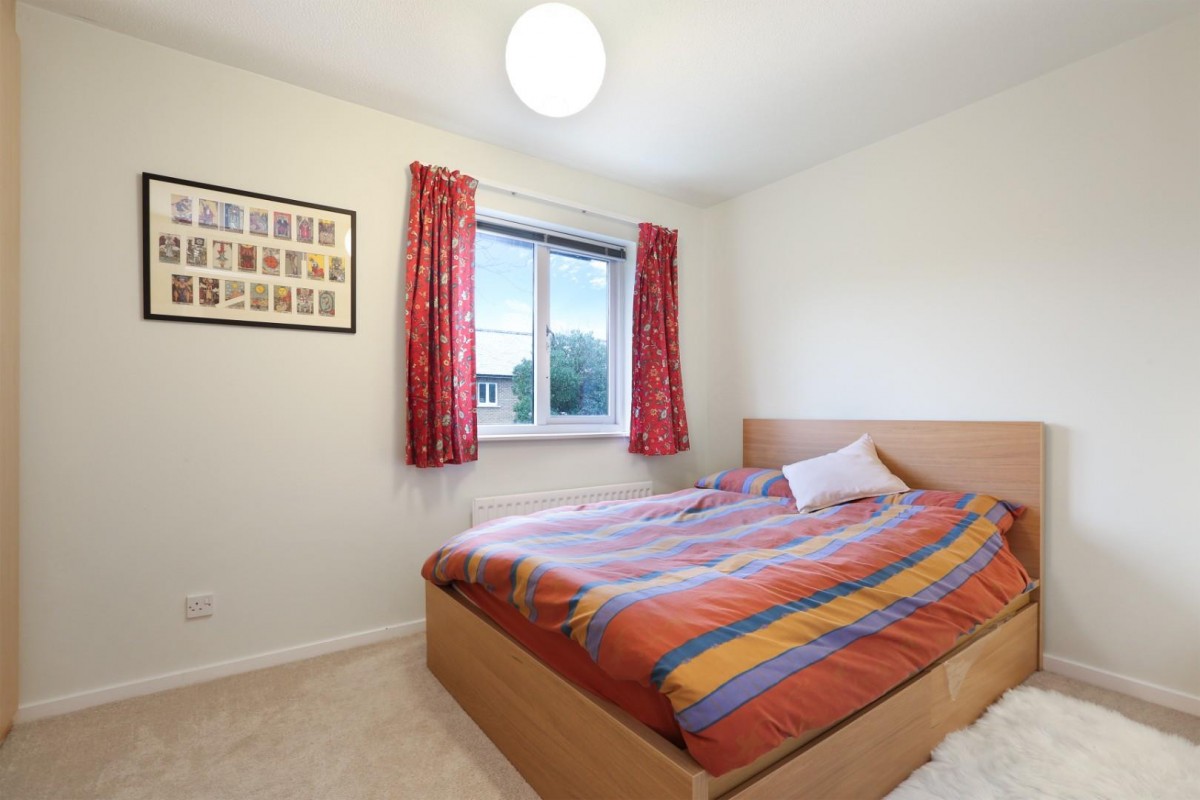 Cuthill Walk, London