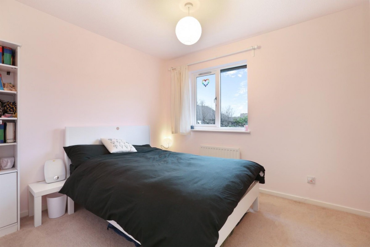 Cuthill Walk, London