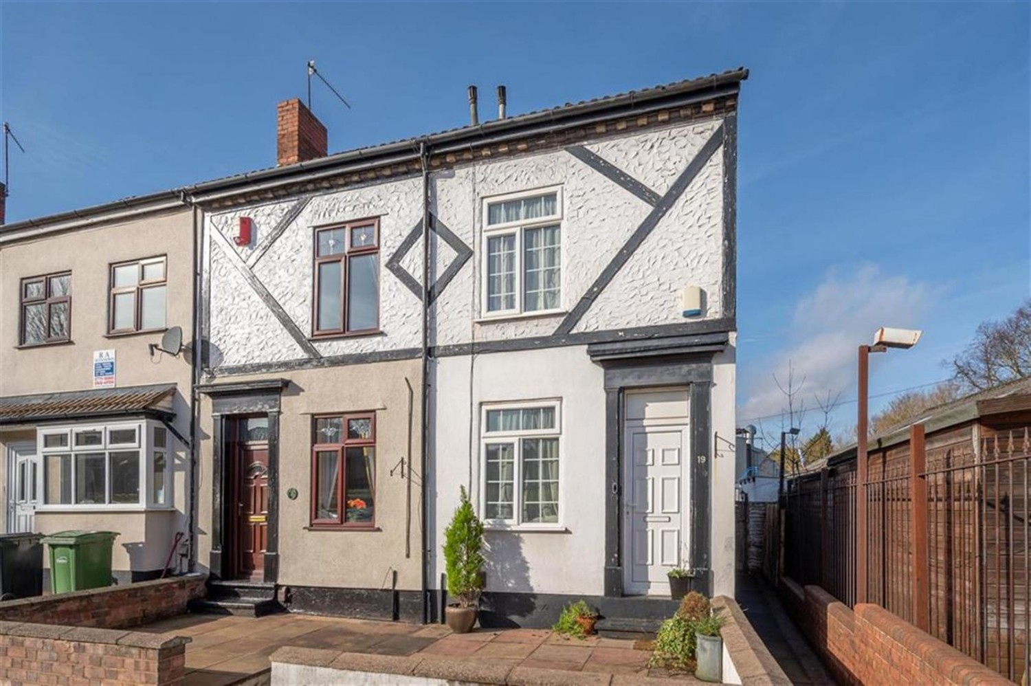 Maypole Hill, Halesowen