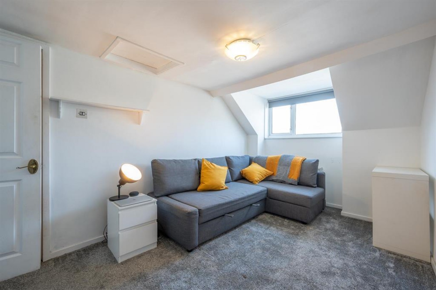 Maypole Hill, Halesowen