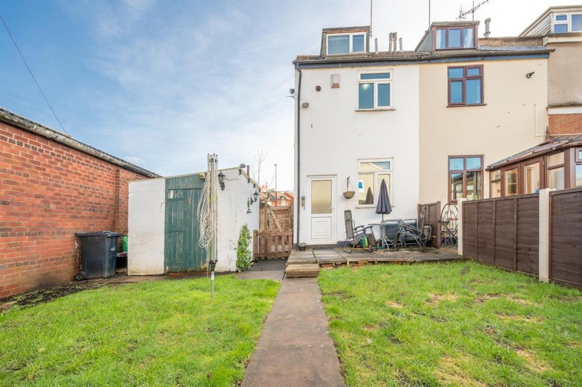 Maypole Hill, Halesowen