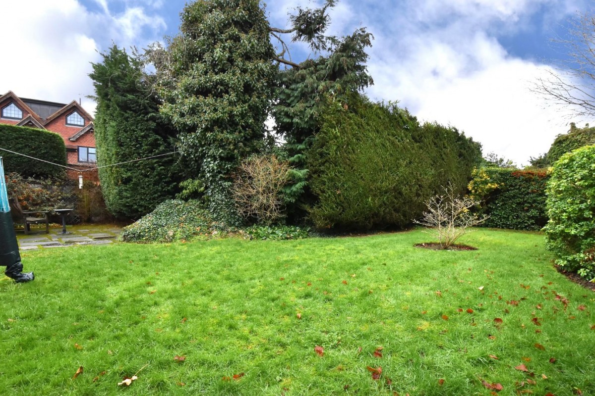 Petts Wood Road, Petts Wood