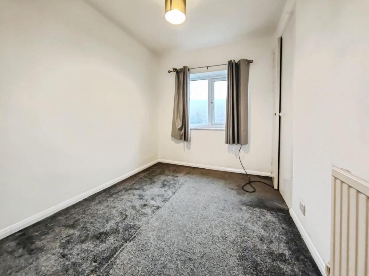 Manor Close, Bracknell, RG42 2BA