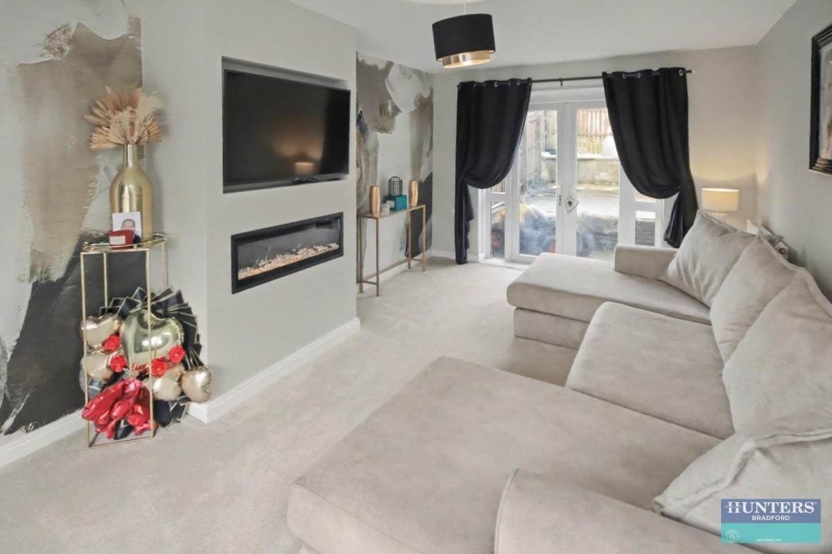 Downside Crescent, Allerton, Bradford, West Yorkshire, BD15 7LH