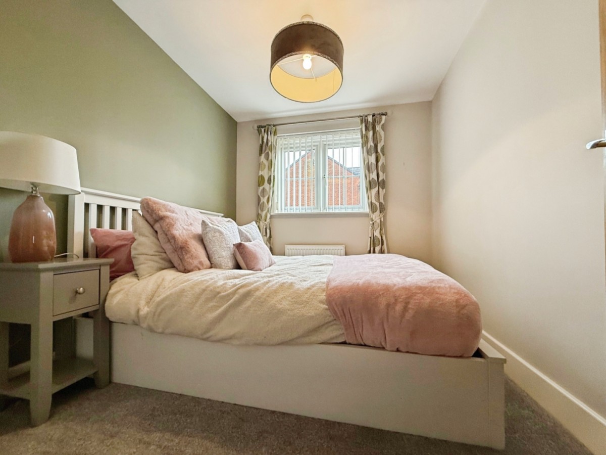 Brentwood Grove, Leigh