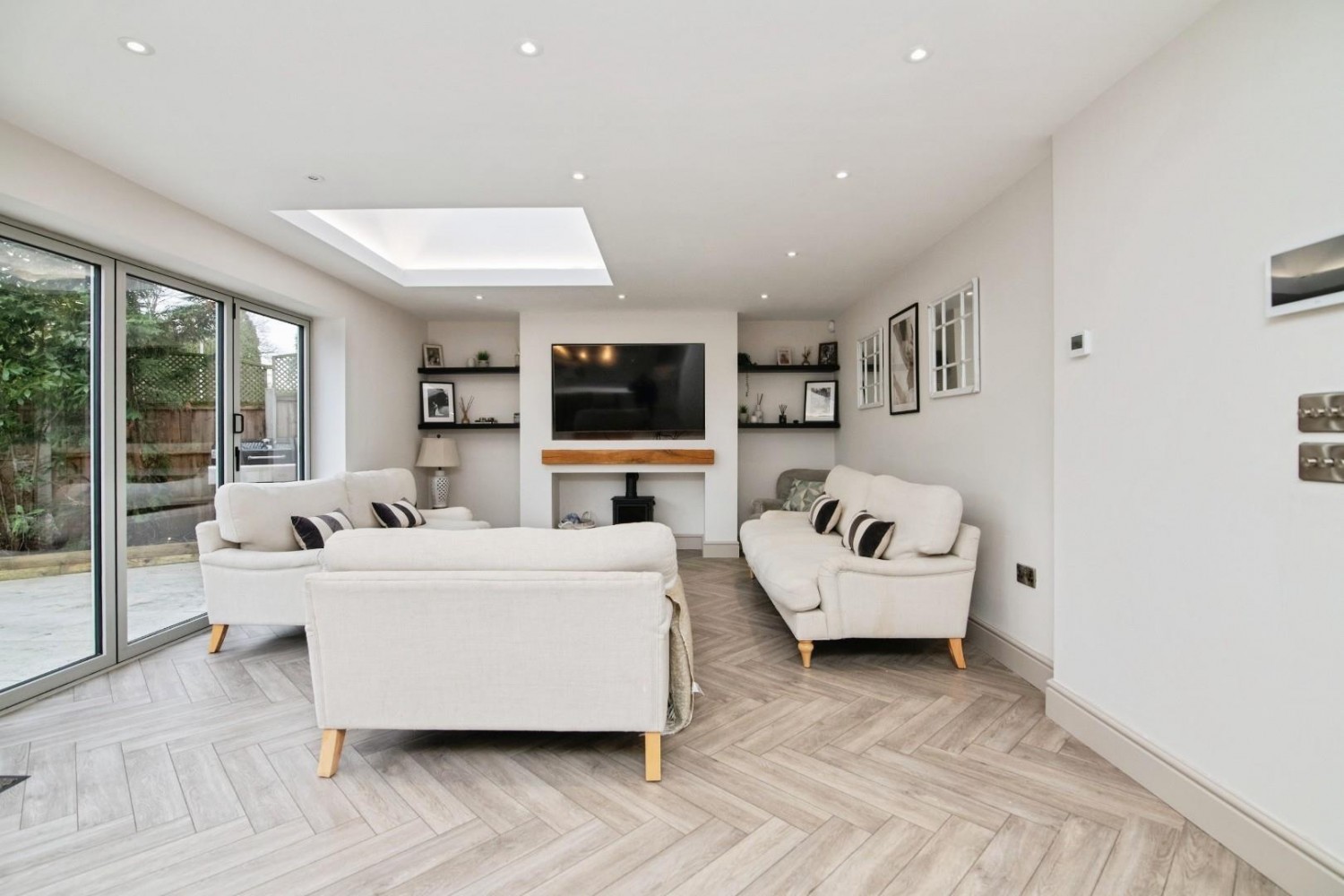 Crabmill Close, Knowle, Solihull