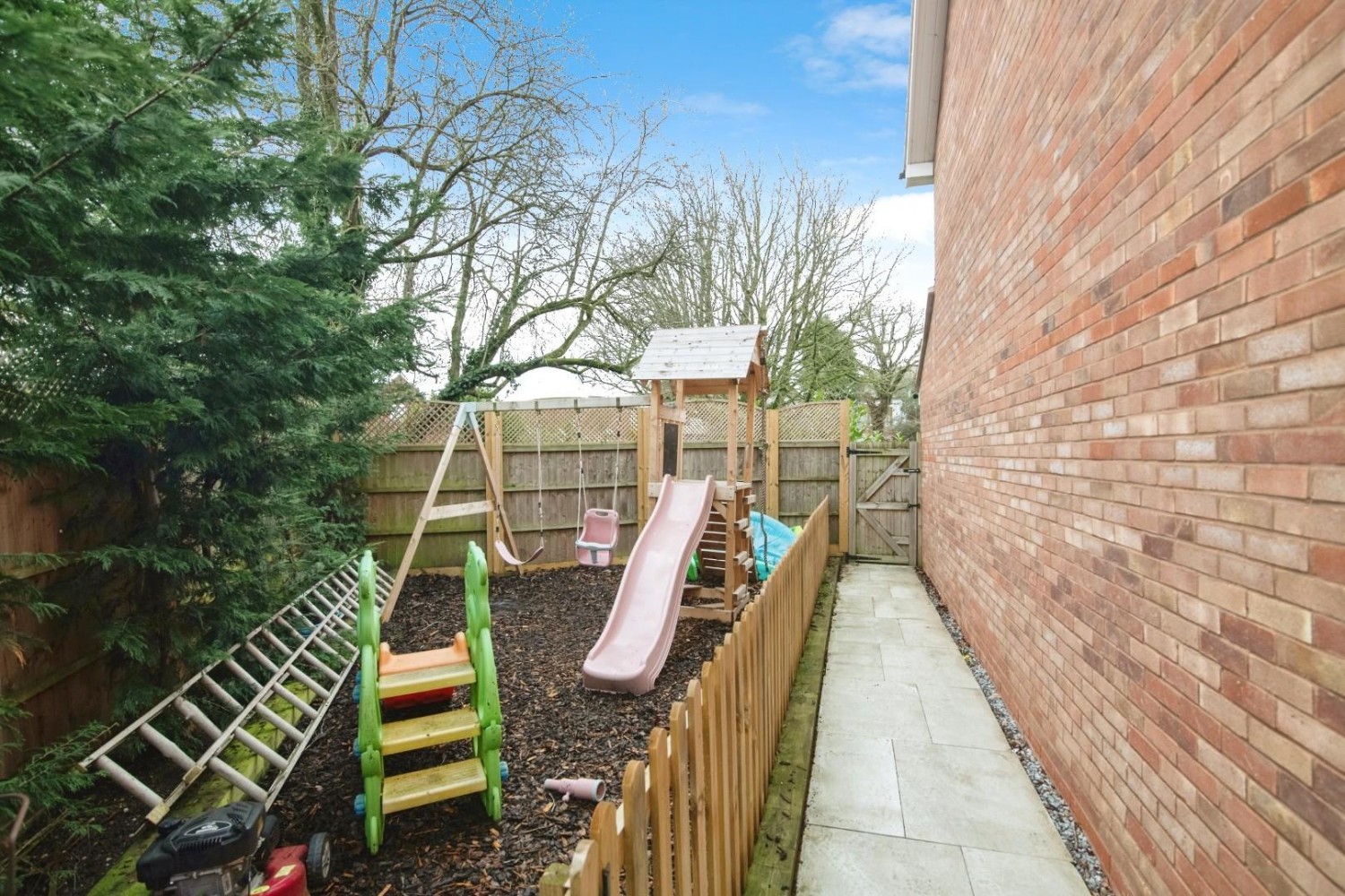 Crabmill Close, Knowle, Solihull