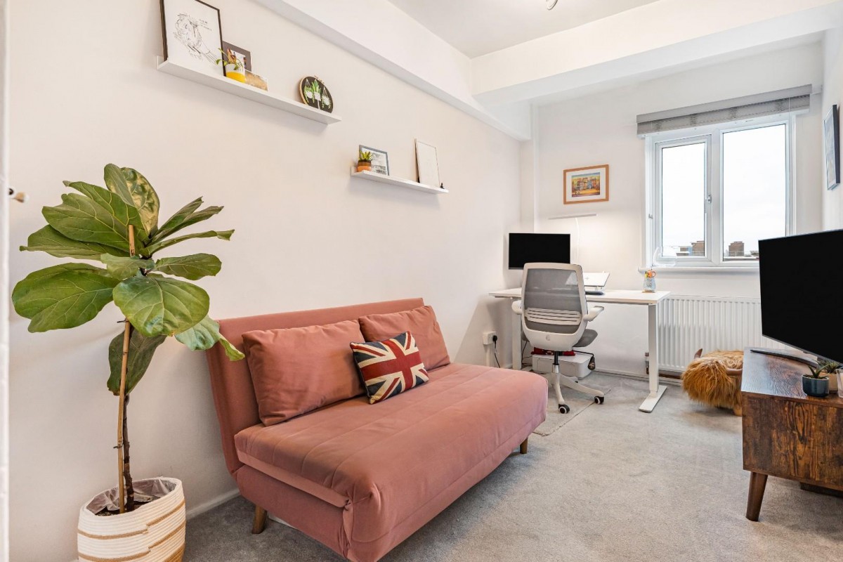 Basingdon Way, London, SE5