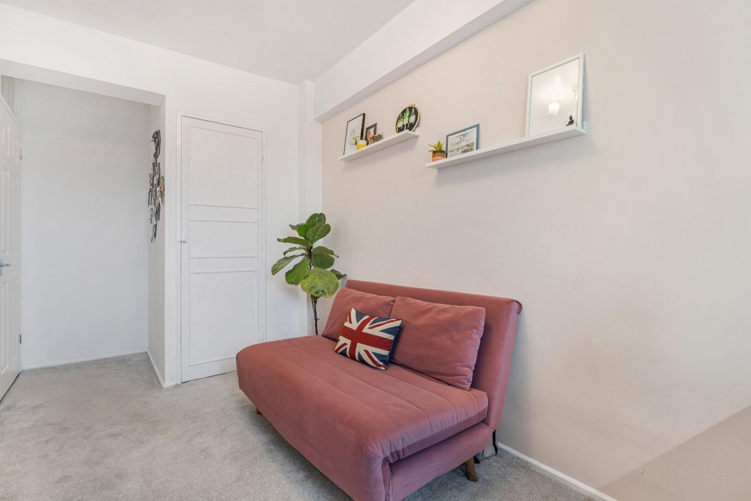 Basingdon Way, London, SE5