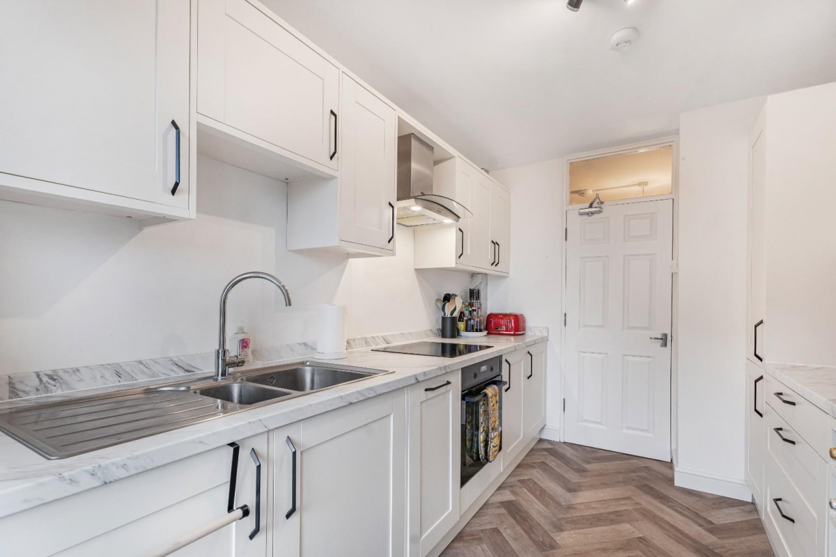 Basingdon Way, London, SE5